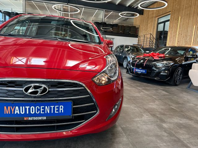 Hyundai ix20*TÜVSERVICE:NEU*SitzLenkradHZ*NAV*TEMPO*PD