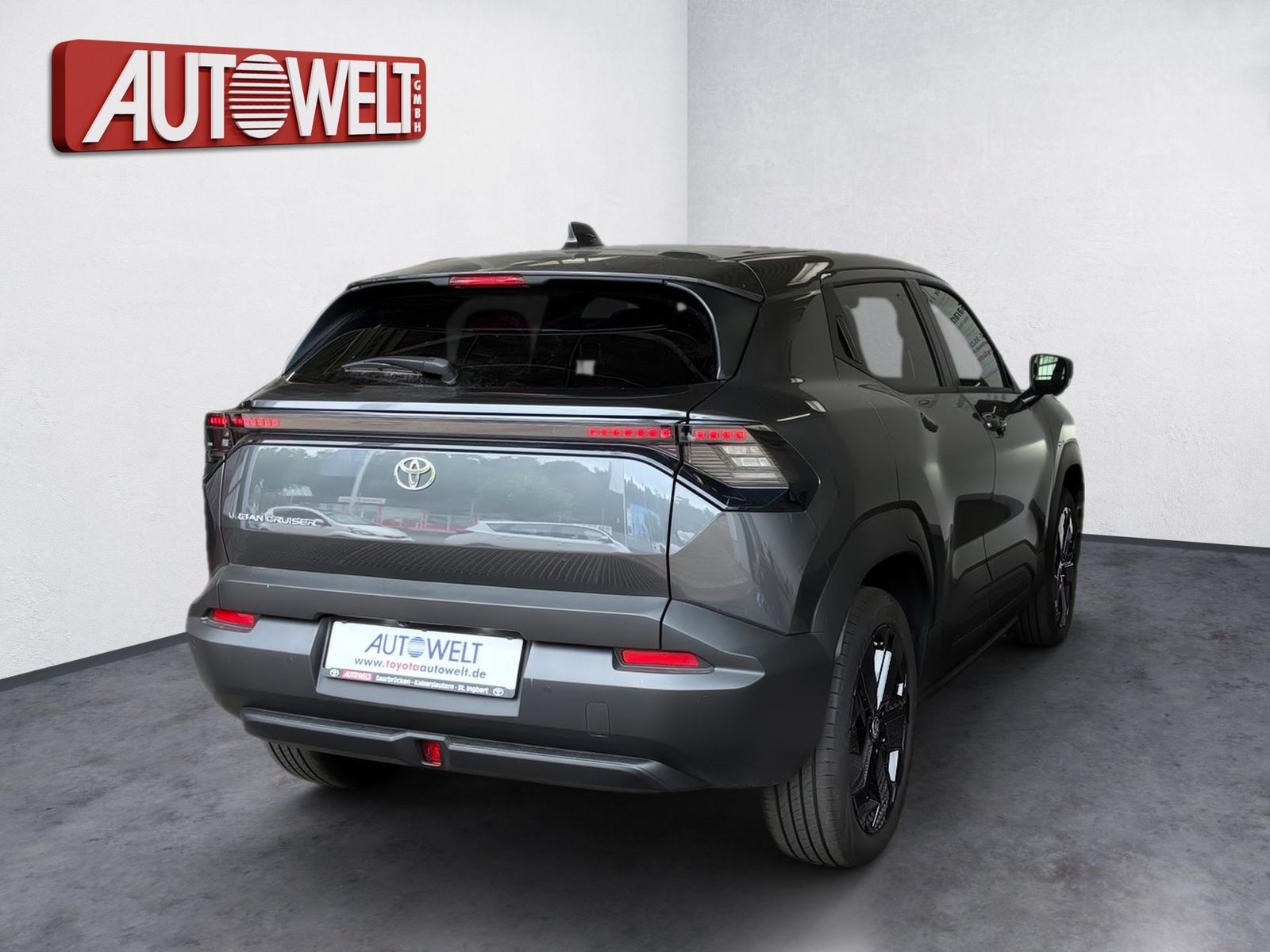 Fahrzeugabbildung Toyota Urban Cruiser Lounge 360,Kamera,LED,Matrix, Pano