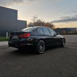 BMW 318d F30 Limousine Schwarz - gebrauchte BMW 318 aus dem Jahr 2013