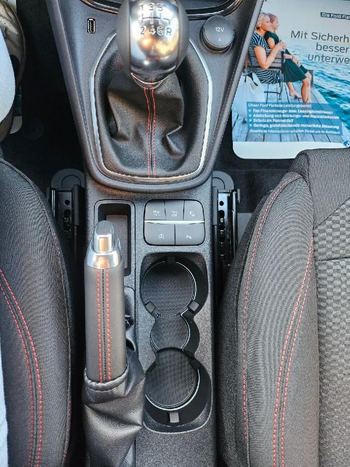 Fahrzeugabbildung Ford Puma ST-Line Regensensor, Winterpaket, Kamera