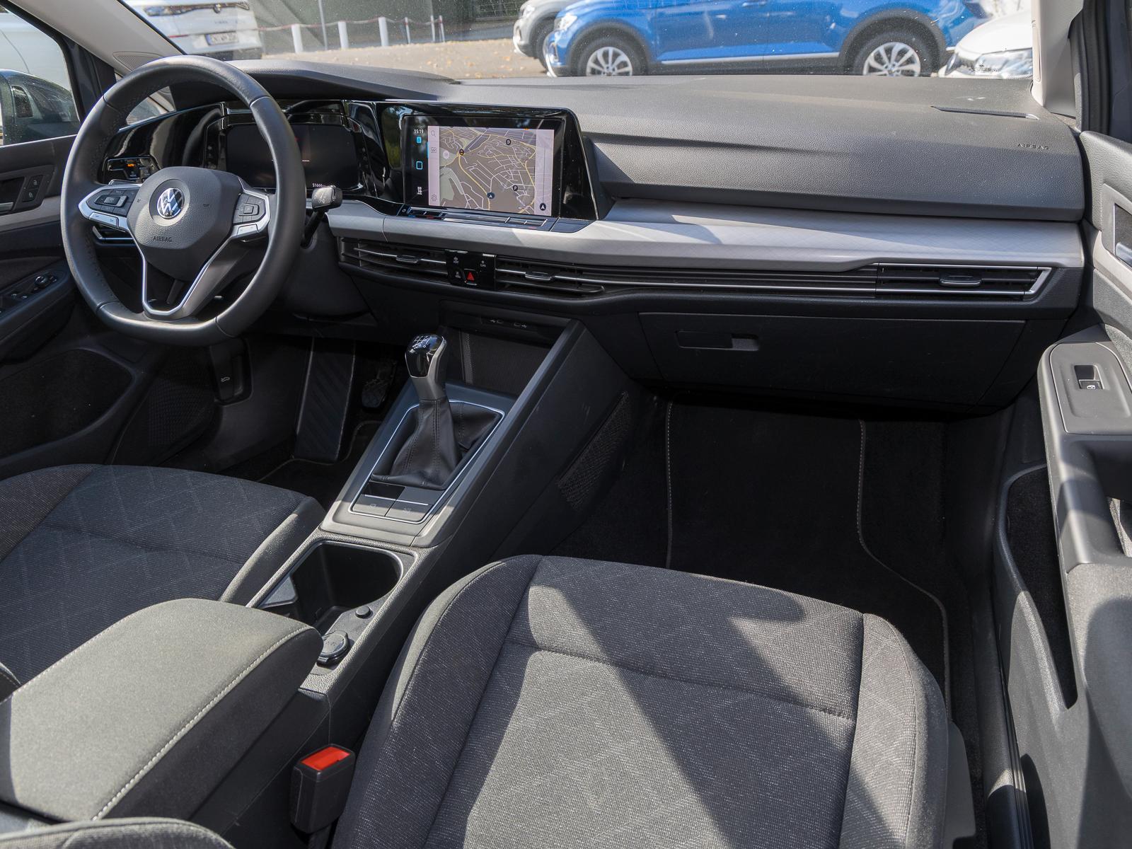 Volkswagen Golf VIII Variant 1.0 TSI LIFE STANDHZG AHK NAVI, миниатюра 4