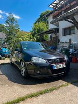 Volkswagen Golf V GTI Edition 30 DSG - Volkswagen Golf mit Benzin-Antrieb: Limousine, V Edition GTI 30
