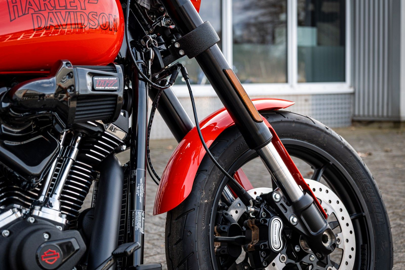 Fahrzeugabbildung Harley-Davidson FXLRS LOW RIDER S 117 MY26