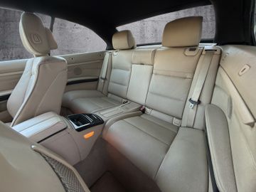 BMW 320d Cabrio*XENON*LEDER*KEY-GO*PDC*TEMPOMAT