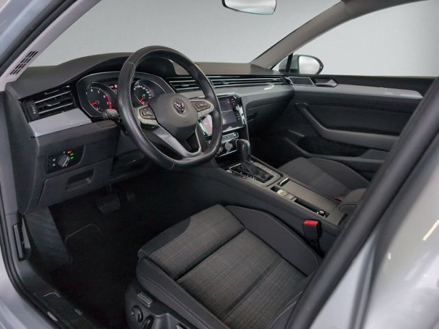 Passat Variant 1.5 TSI DSG AHK+LED+NAVI+PDC+ACC+