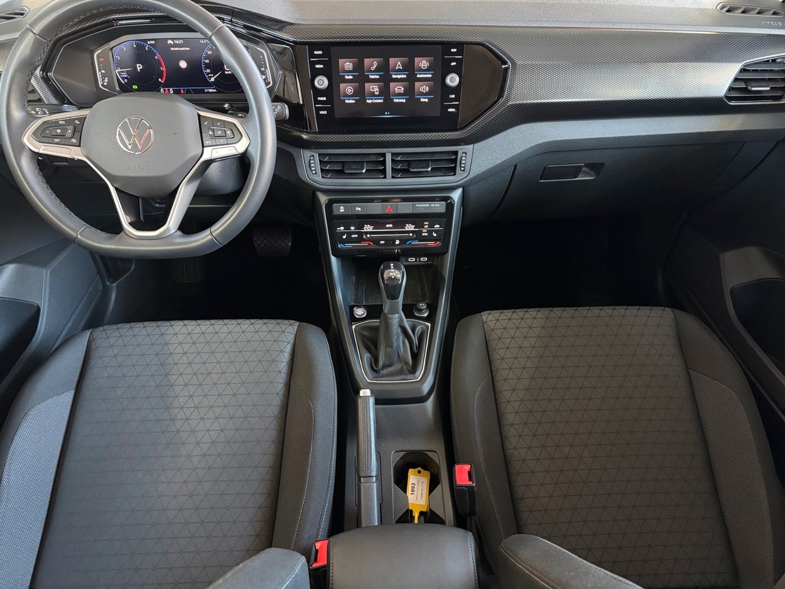 Fahrzeugabbildung Volkswagen T-Cross Life 1.5 TSI