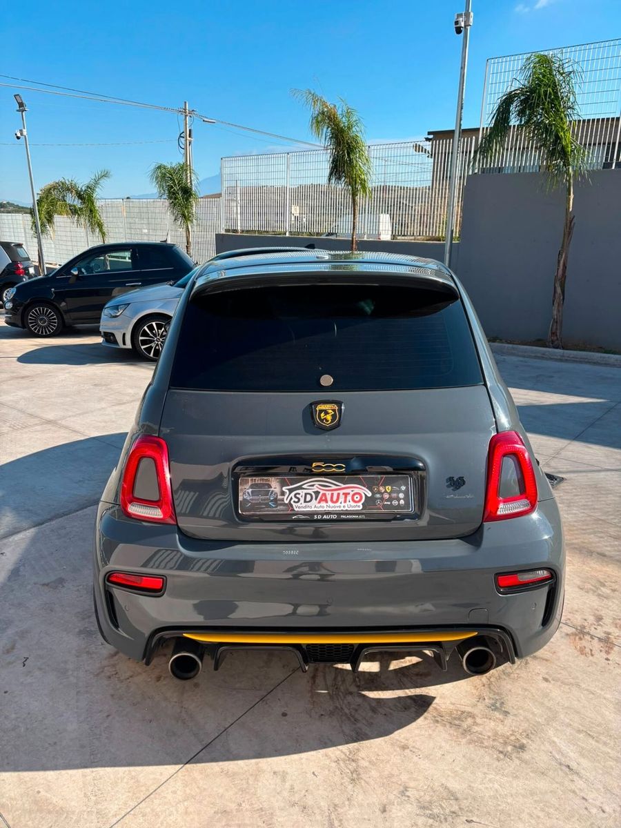 Abarth 595 1.4 Turbo T-Jet 165 CV Turismo imagem 2