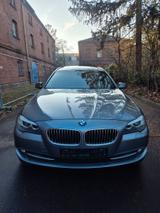 BMW 530d xDrive Touring -Panorama-Xenon-Leder-Ahk - BMW 530 aus 2011: 530d