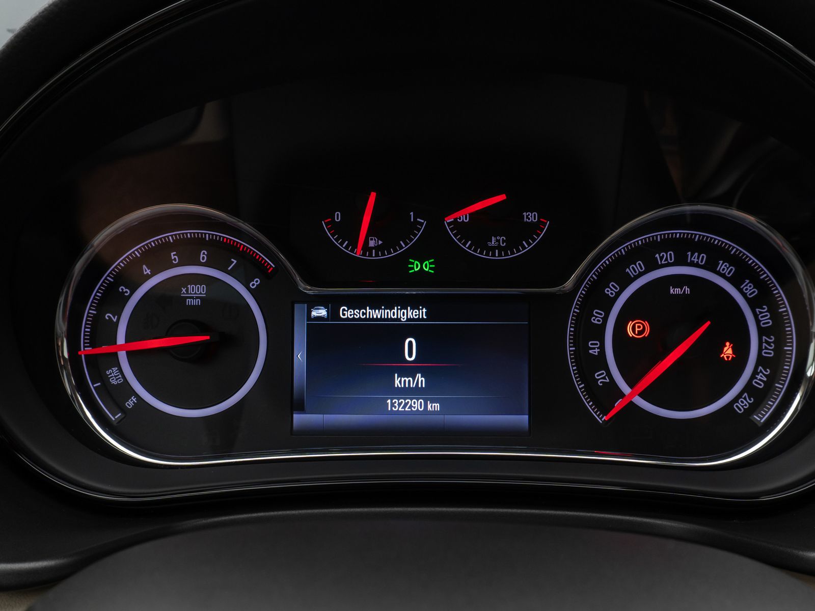 Fahrzeugabbildung Opel Insignia A Sports Innovation Panorama Kamera AHK