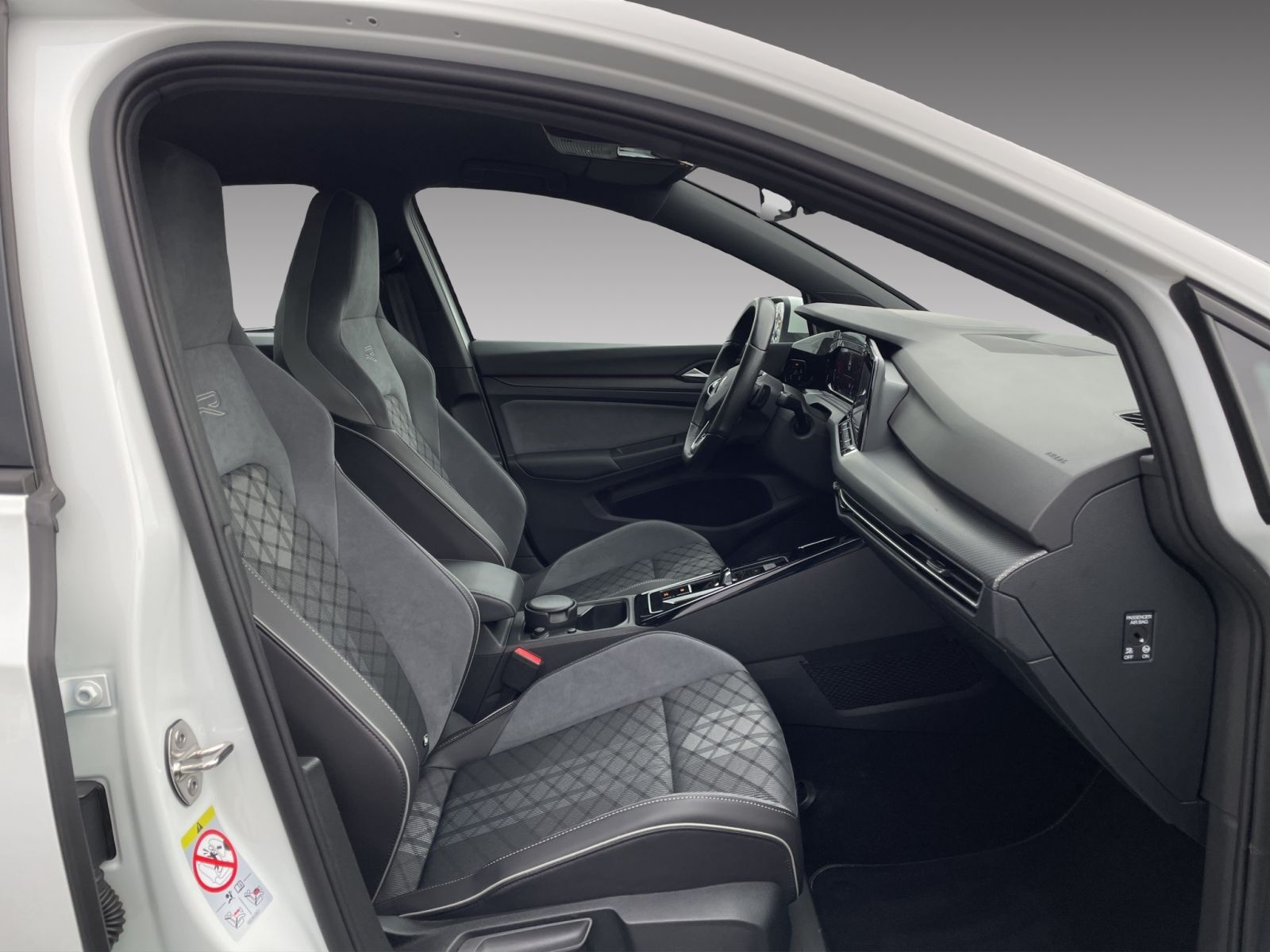 Volkswagen Golf - Bild 9