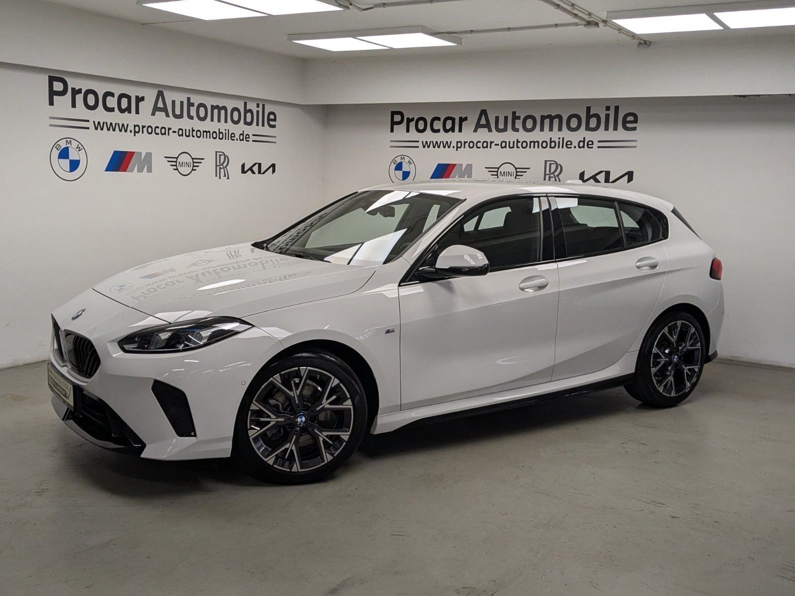 BMW 120 - Bild 2