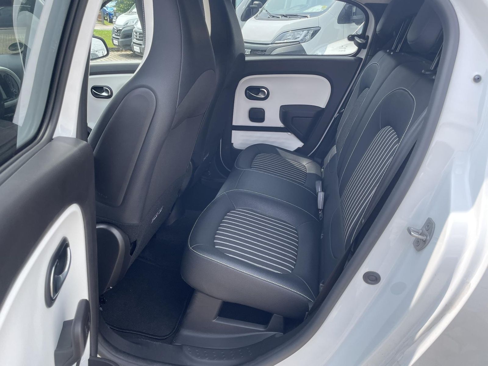 Renault Twingo - Bild 14