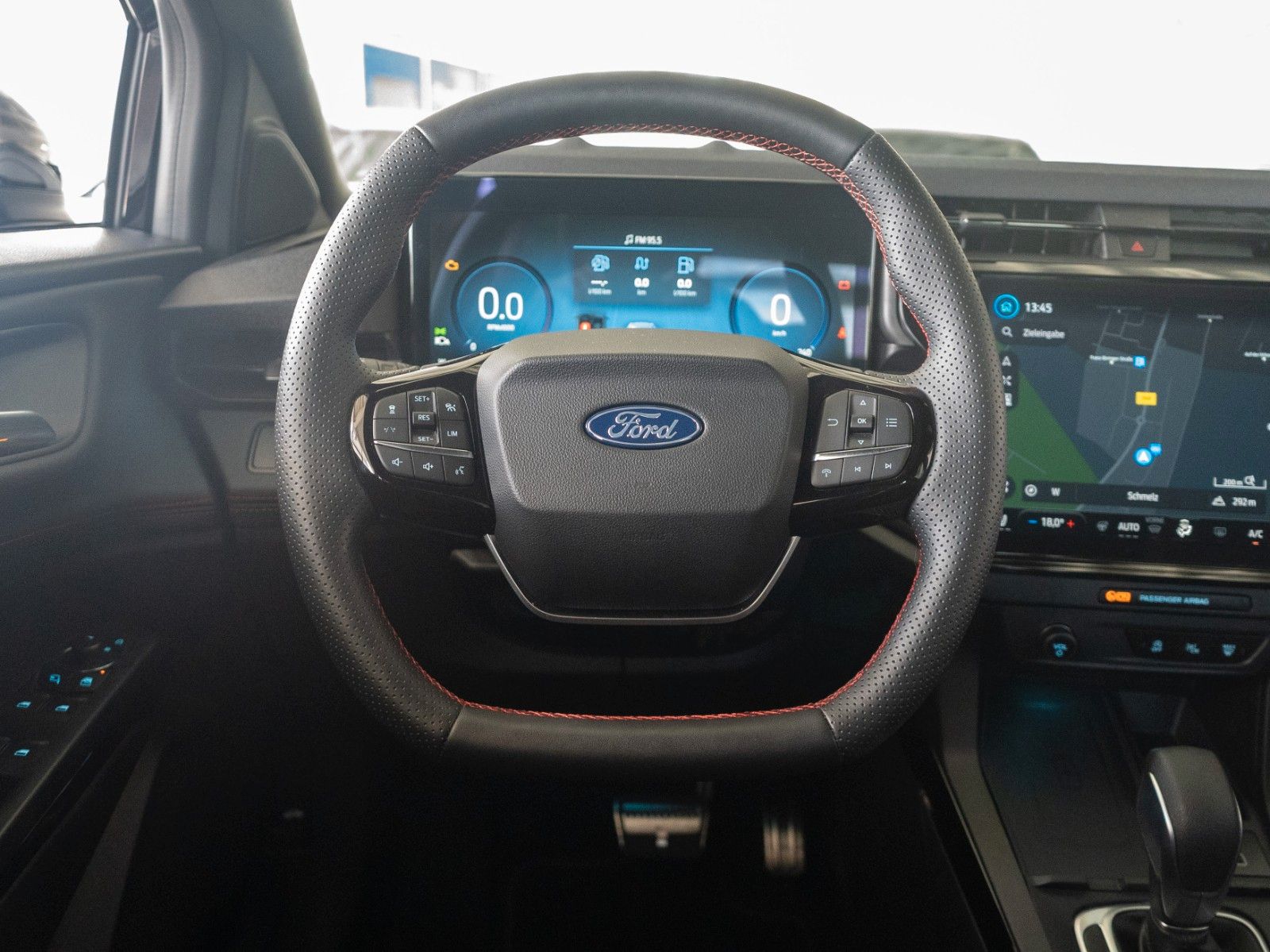 Fahrzeugabbildung Ford Puma ST-Line NEUES MODELL/AUTOM./WINTER-P.