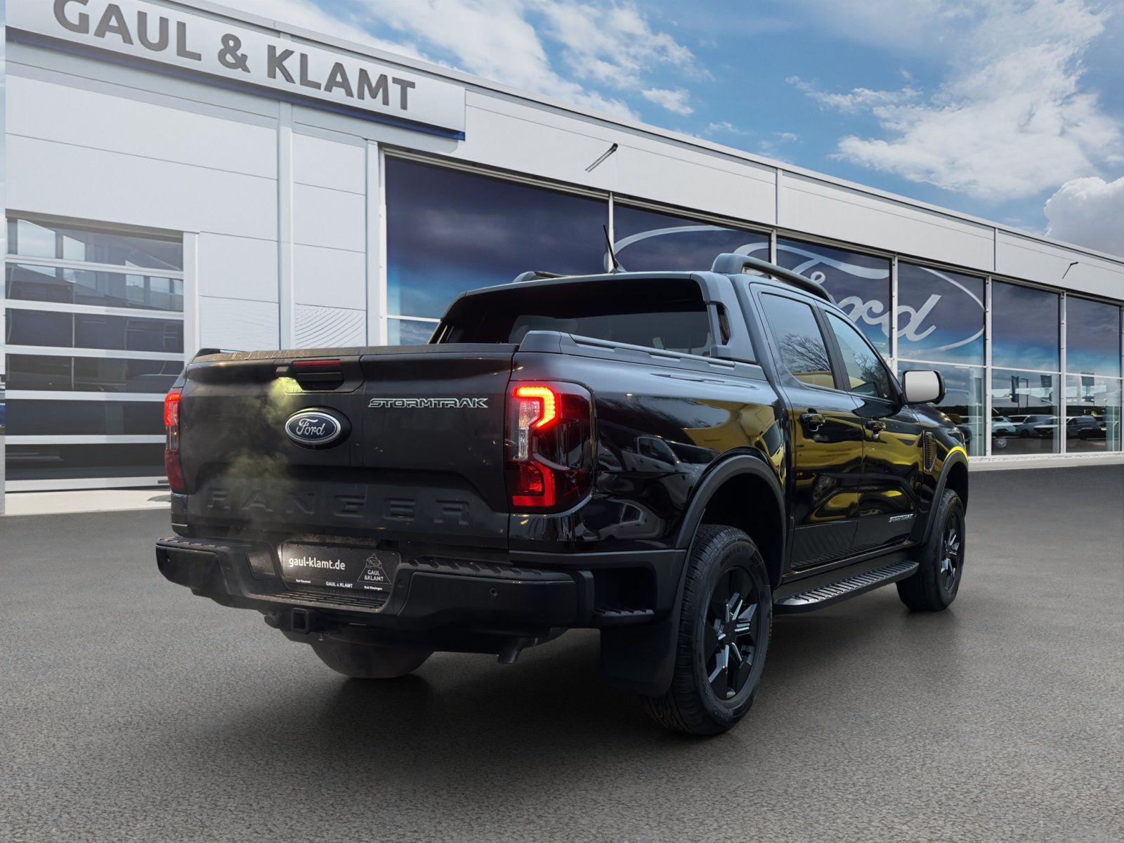 Fahrzeugabbildung Ford Ranger Plug-in-Hybrid Stormtrak e-4WD Doppelkab