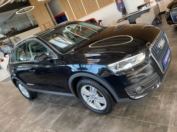 Audi Q3 2.0 TFSI Quattro *1.HAND*NAVI*XENON*ALCANTARA