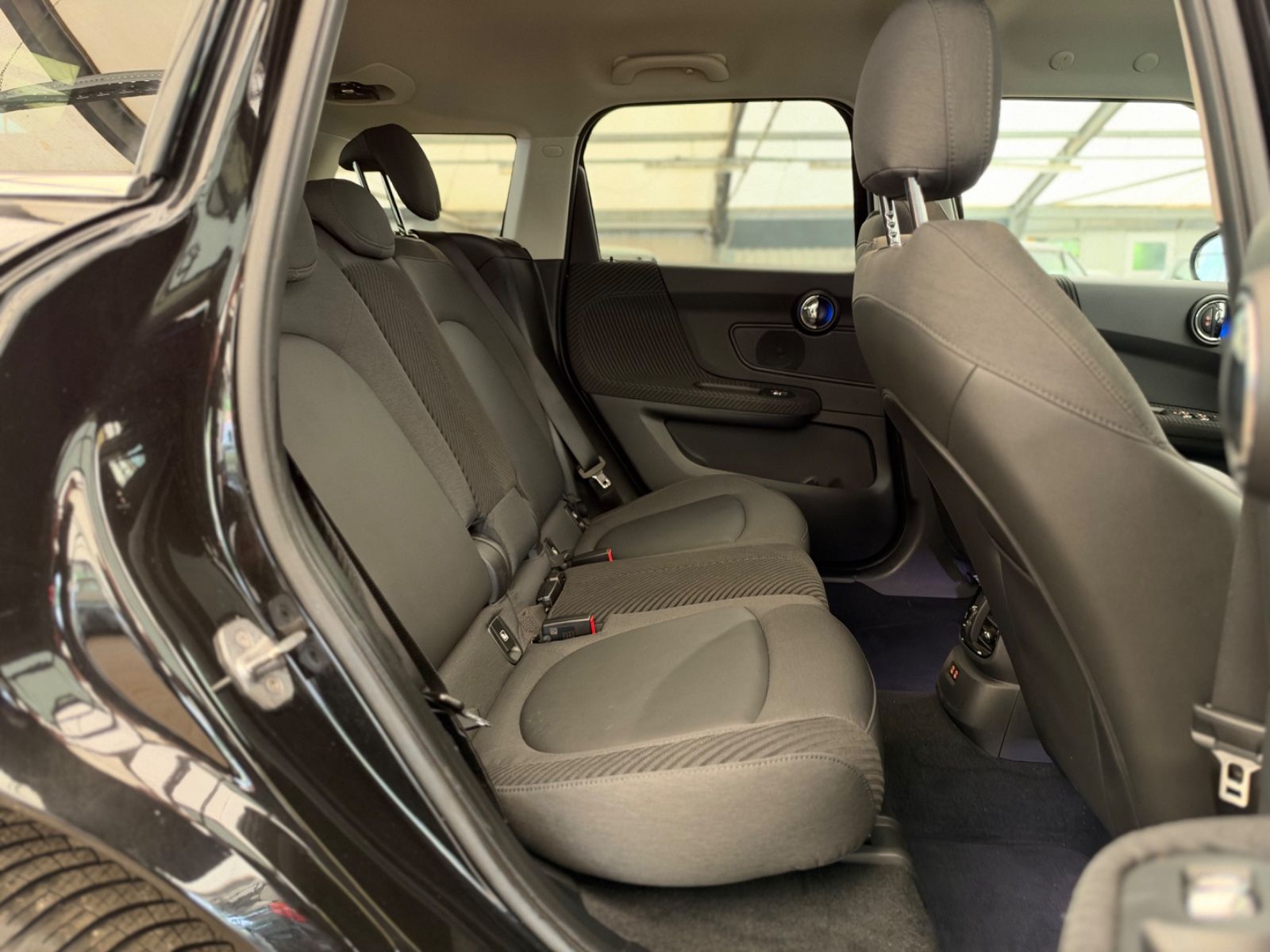 MINI COOPER COUNTRYMAN – Ansicht 18