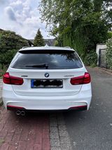 BMW 320i xDrive Touring Automatic - - Automatic Gebrauchtwagen