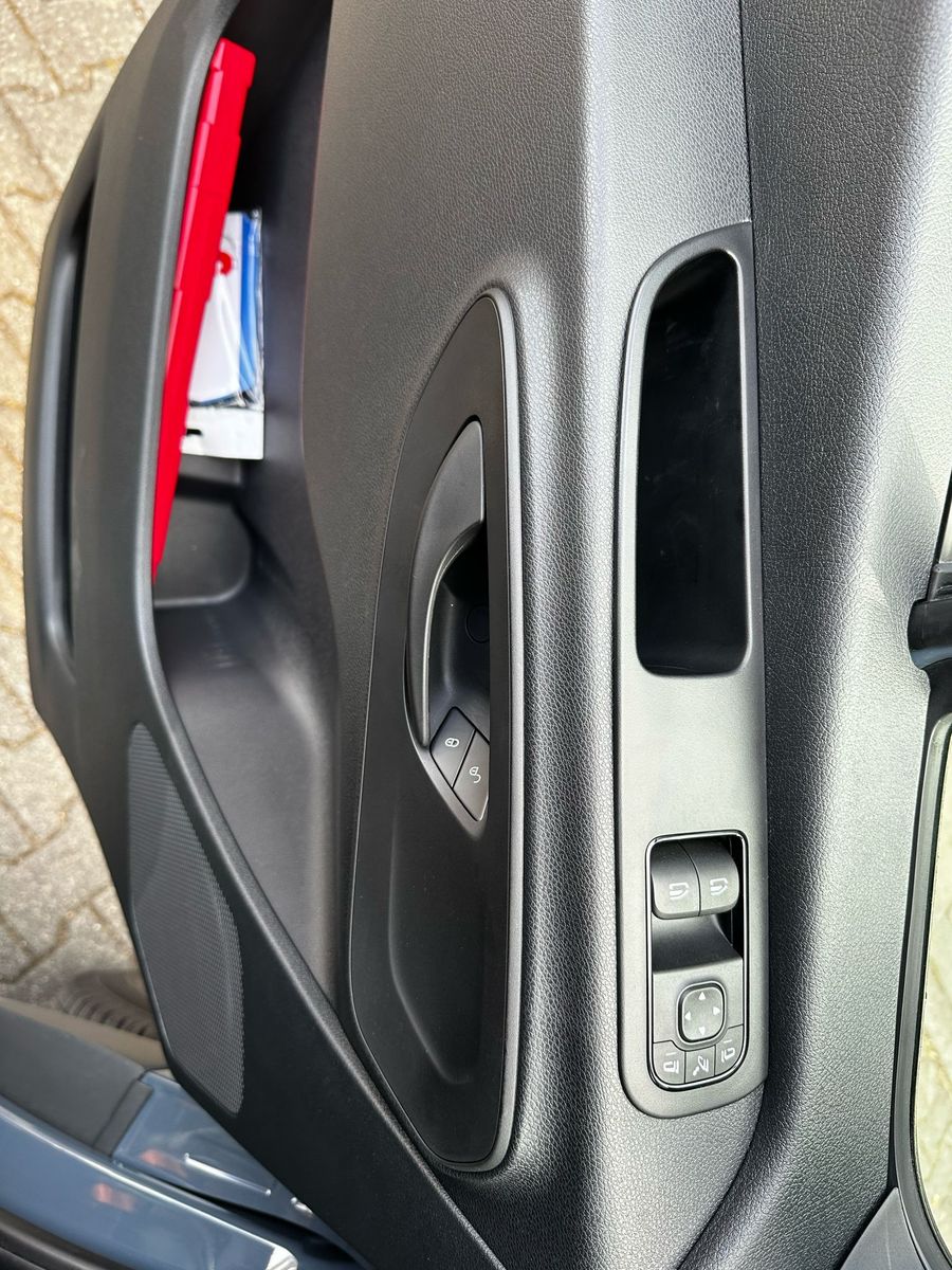Fahrzeugabbildung Mercedes-Benz Sprinter 315d 9G FWD L2/H2 LED+NAV+360+ACC+VOLL+