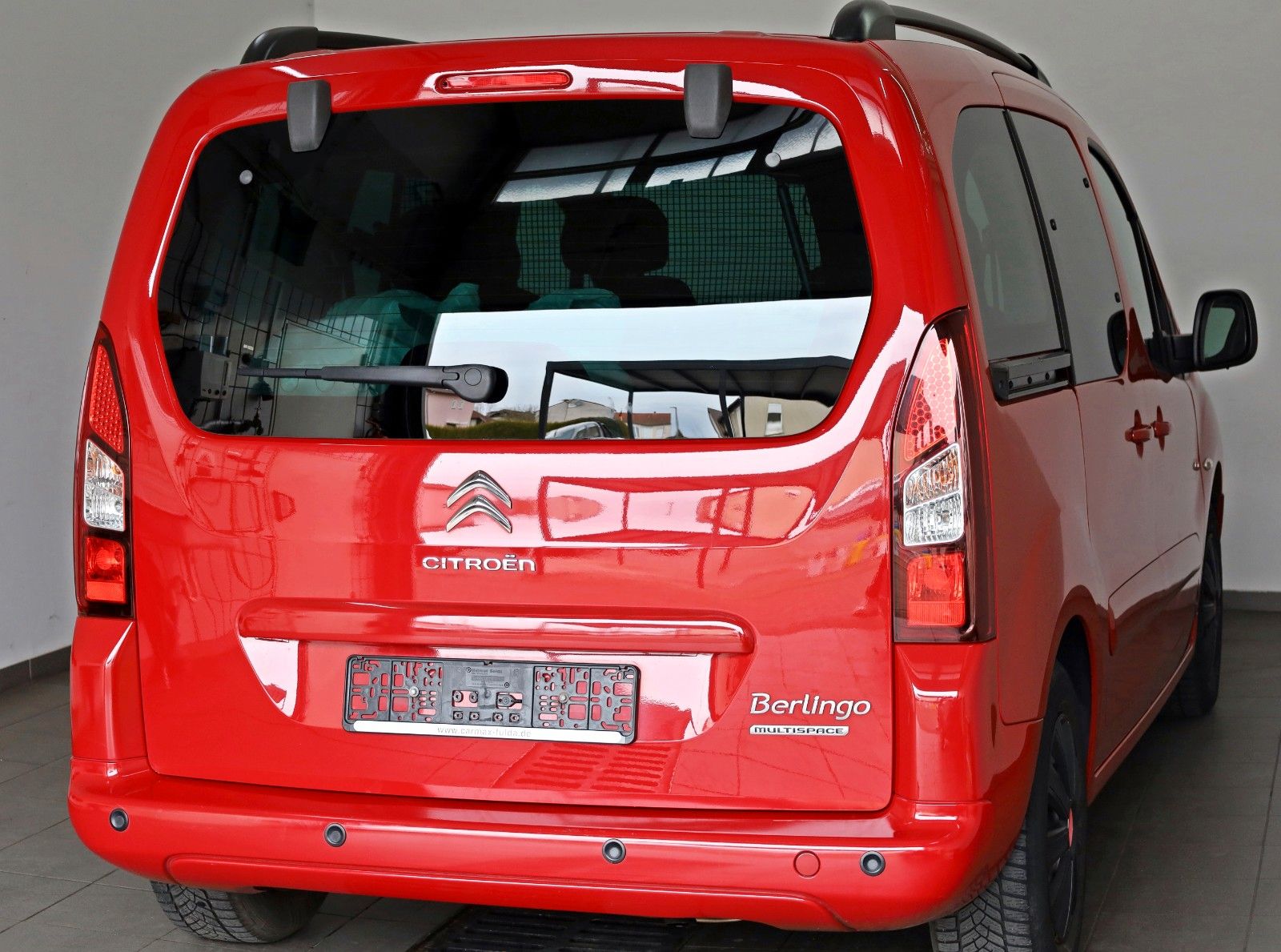 Fahrzeugabbildung Citroën Berlingo Kombi Shine SH,PDC,AppleCarPlay,SR+WR