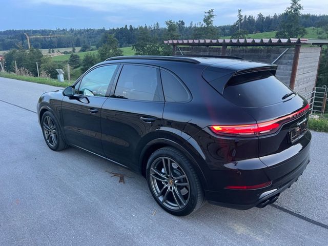 Porsche Cayenne Turbo*Kompass*Chrono*360*