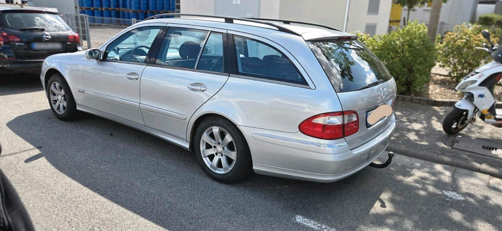 Mercedes-Benz 320 2004 — photo 5