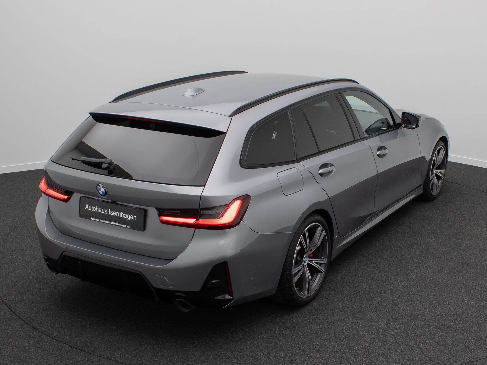 Fahrzeugabbildung BMW 330d M Sport HUD Kamera DAB Alarm Komfort 19Zoll