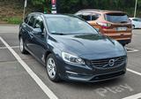Volvo V60 D3 Geartronic Momentum 5 Zylinder  - Volvo V60 in Saarbrücken