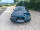 BMW E36 320 i Coupe - BMW 320: Coupé, E36