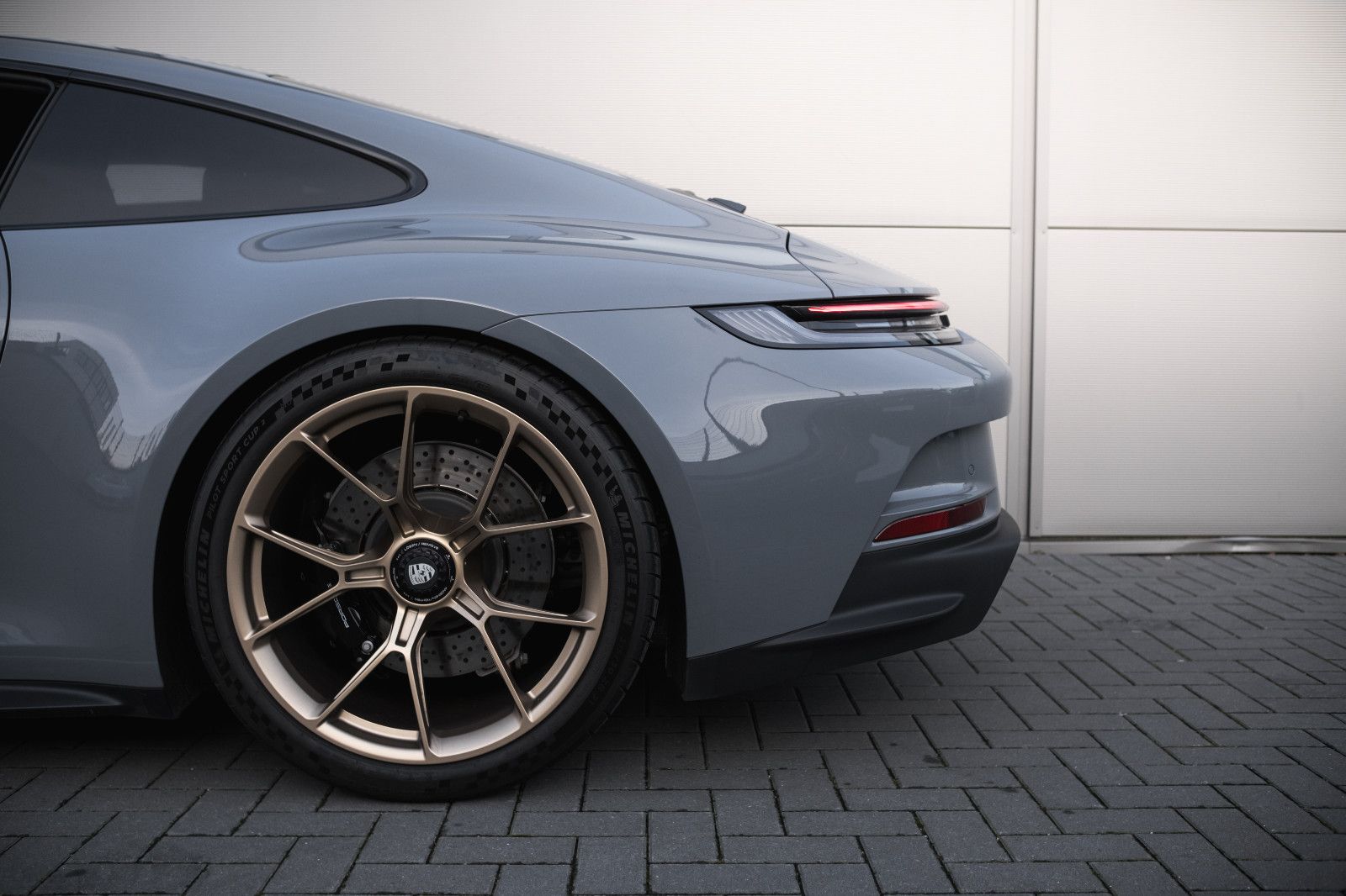 Fahrzeugabbildung Porsche 992/911 GT3 Touring-Lift-PDLS-Kamera-90L.-1. Hd.