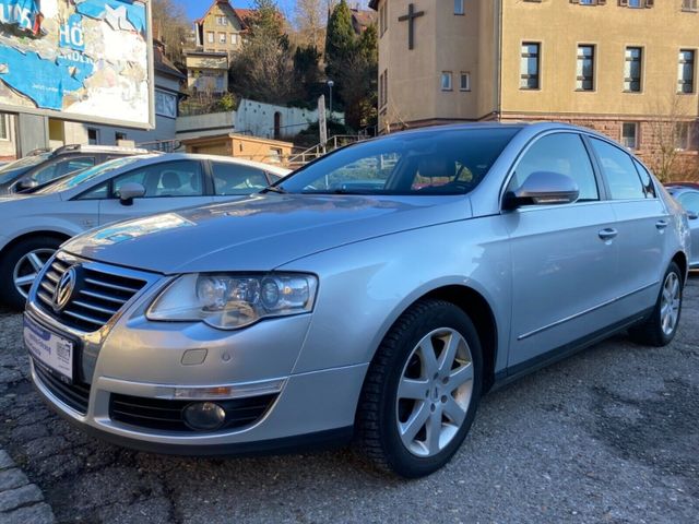 Volkswagen Passat Lim. Highline*1,6FSI*Leder*Xenon*Pdc*