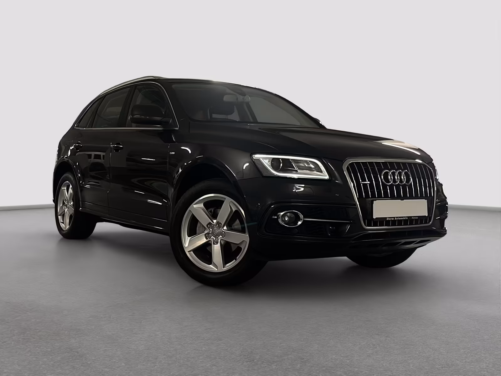 Audi Q5 QUATTRO S-LINE+MMI-PLUS+ACC+KEY+AHK+DSP+19"