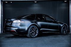 TESLA Model S PLAID - Yoke - Satin Black Matt - 1020PS