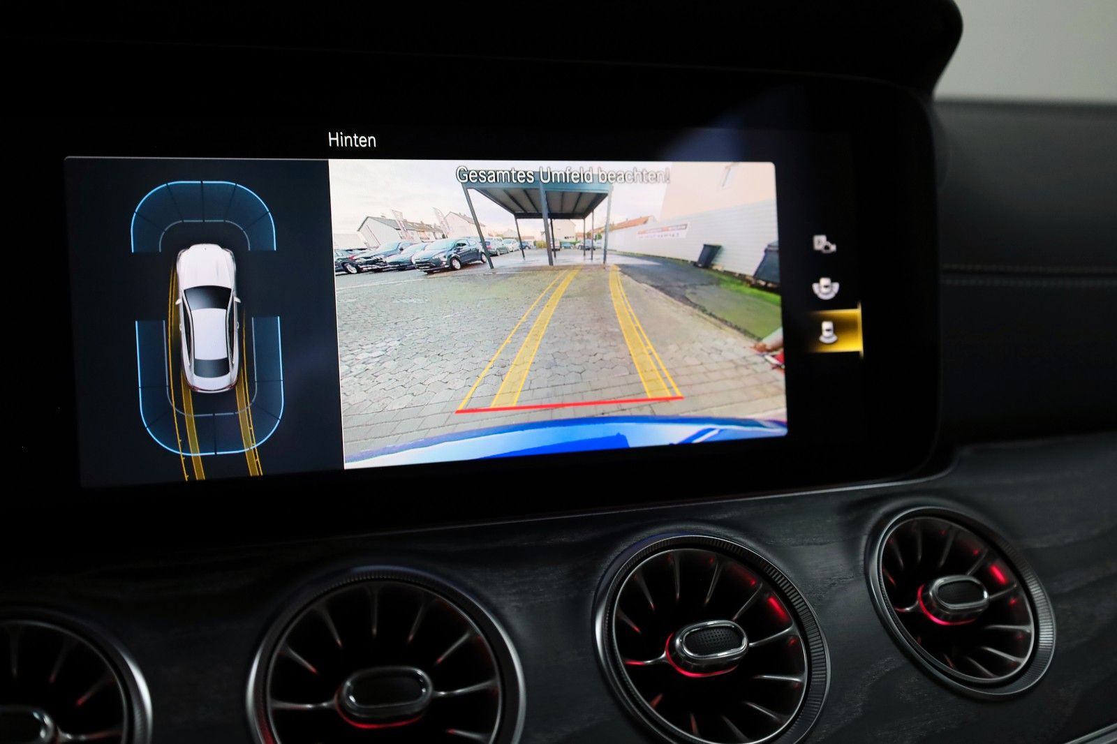 Fahrzeugabbildung Mercedes-Benz E 200 Coupe, Avantgarde, SH,Kamera,ACC,Panorama