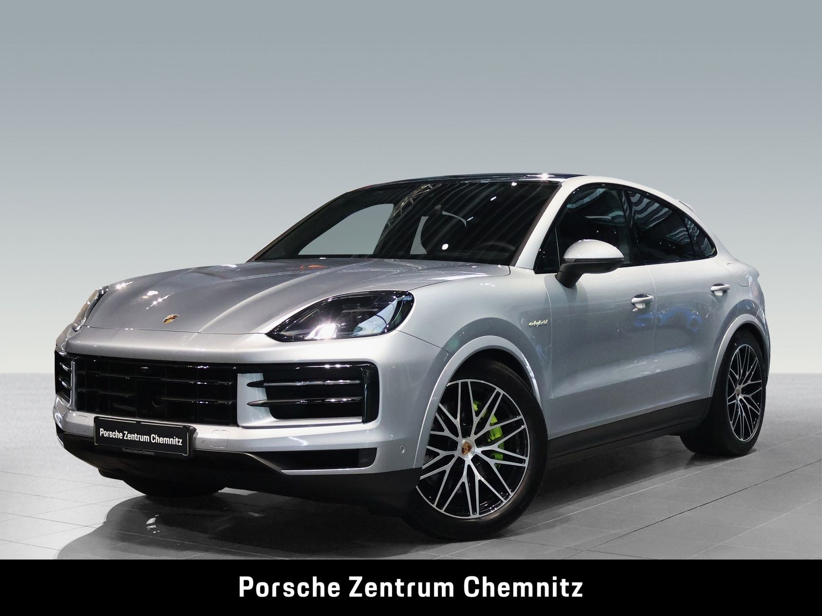 Porsche Cayenne - 1