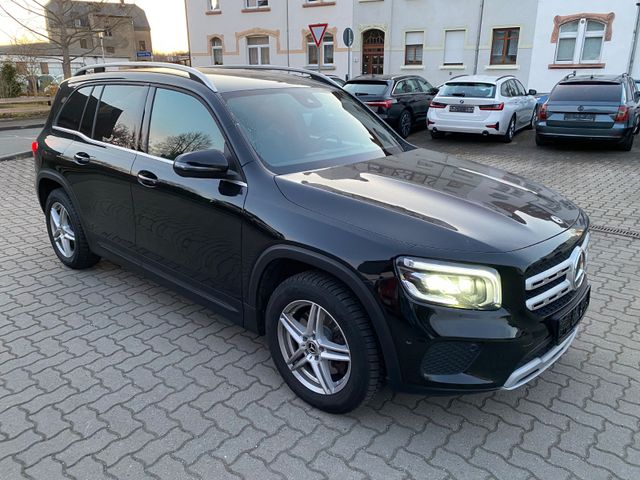 Mercedes-Benz GLB 200 d 4Matic Off-Road-Pro / AHZV / Dis / Kam