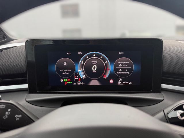 T-Roc R-Line 1.5 l eTSI Navi Area View Apple Car