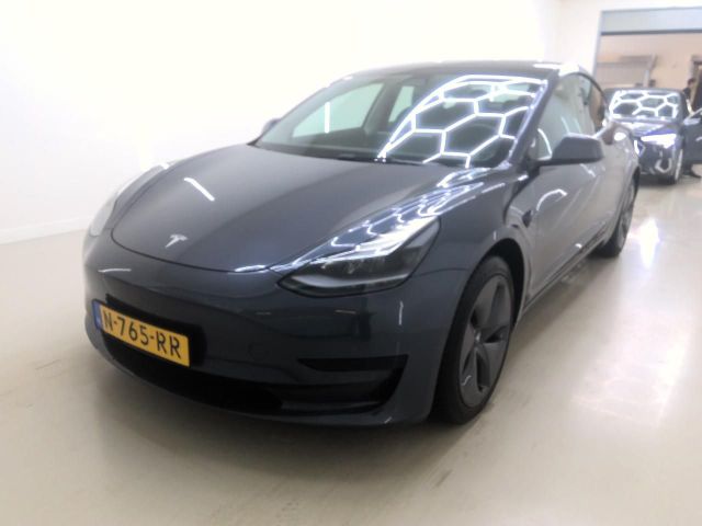 TESLA Model 3 Standard RWD Plus 90.6% SoH FACELIFT [ L
