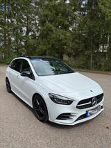 Mercedes-Benz B 200 AMG Line, Panorama,  Multibeam, Keyless Go
