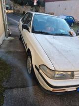 Toyota Carina 2 liter - Toyota Carina mit Benzin-Antrieb: Limousine