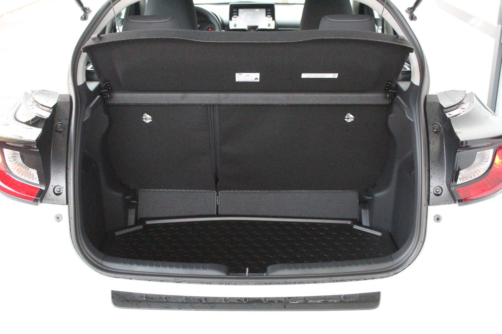 Fahrzeugabbildung Toyota Yaris 1.5 Hybrid Comfort