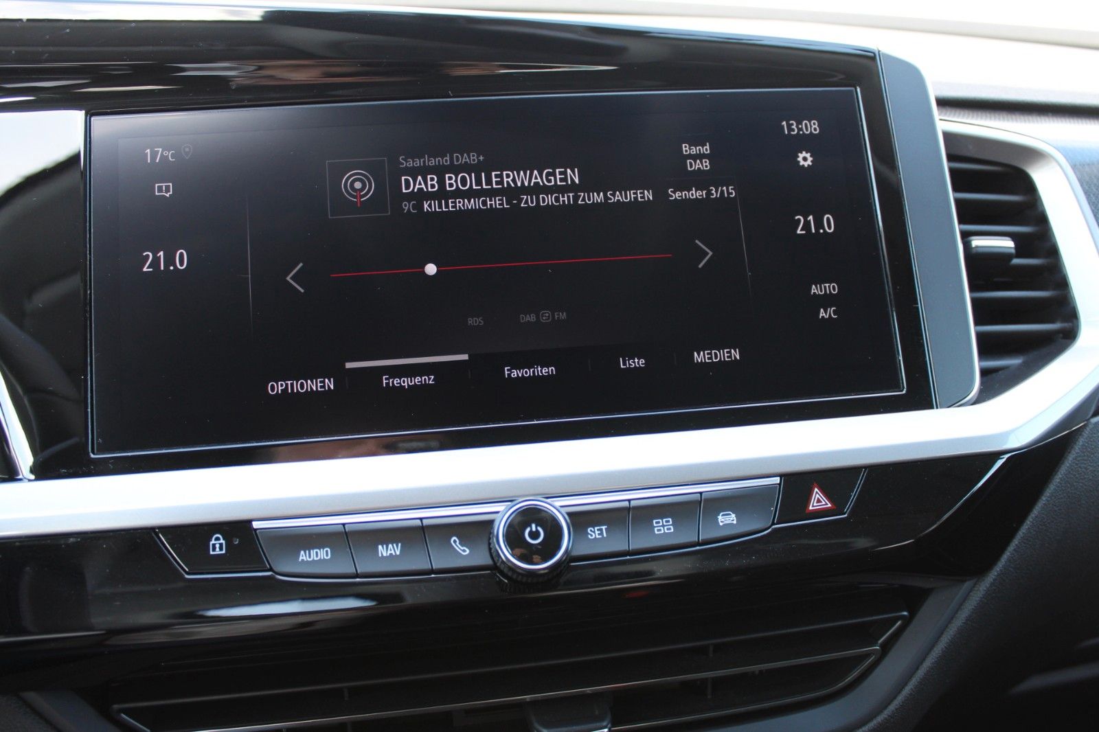 Fahrzeugabbildung Opel Grandland Enjoy Navi*Kamera*Sitzh.