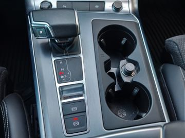 Audi A6 55 TFSI e quatt sport*virtu.Tacho*AHK*Matrix*