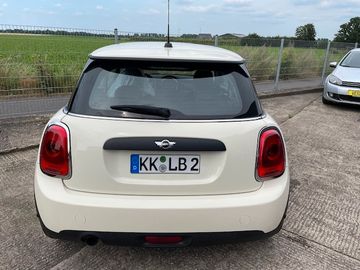MINI One First - 5