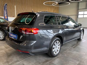 Volkswagen Passat Variant *LED*AHK*ACC*3ZONEN*1HAND*