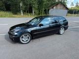 BMW E46.   330d - BMW 330 aus 2004: 330d