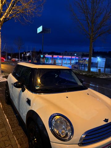 MINI Cooper Coupé MG51