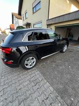 Audi Q5 2.0 TFSI quattro - - Audi Q5: Schwarz, Standheizung