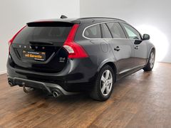 VOLVO V60 D4 AWD/ R-DESIGN / GARANTIE / BUSINESS VOLVO V60 D4 AWD/ R-DESIGN / GARANTIE / BUSINESS