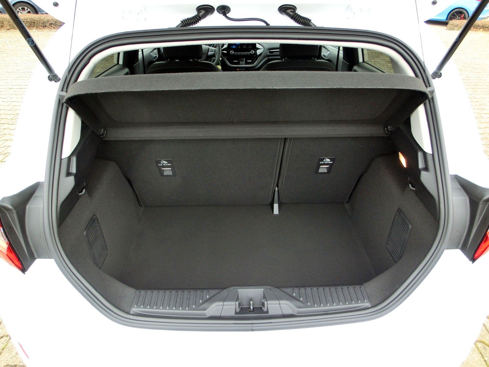 Fahrzeugabbildung Ford Fiesta Titanium *LED*Winterpaket*Parkpilot*