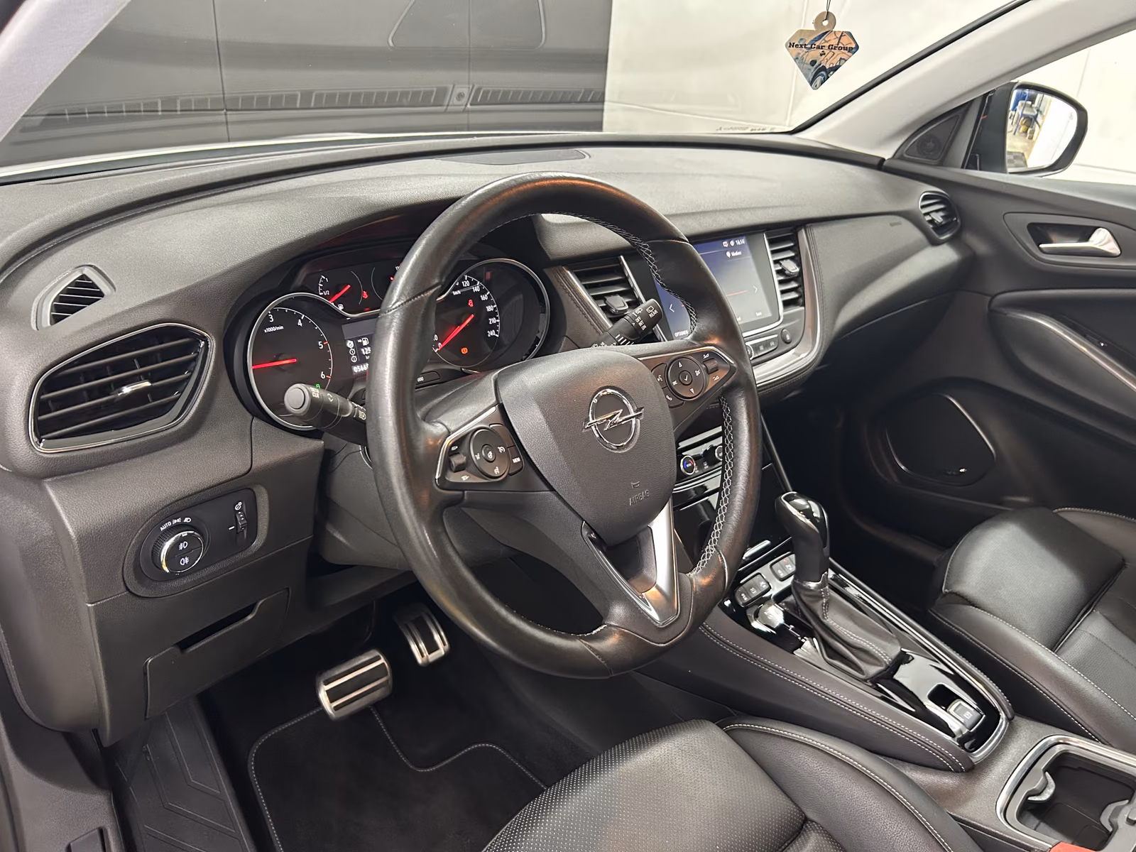 Opel Grandland X Ultimate+Ahk+LED+360°Kam+Sitzhz.